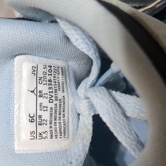 Nike air Jordan 1 Mid Ice Blue Toddler Size 6C - Picture 8 of 8